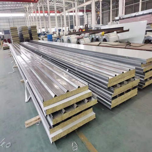 高密度硬質(zhì)發(fā)泡聚氨酯夾芯板