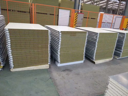 廊坊聚氨酯封邊巖棉板工廠直銷——實(shí)力廠家，品質(zhì)保障的聚氨酯夾芯板